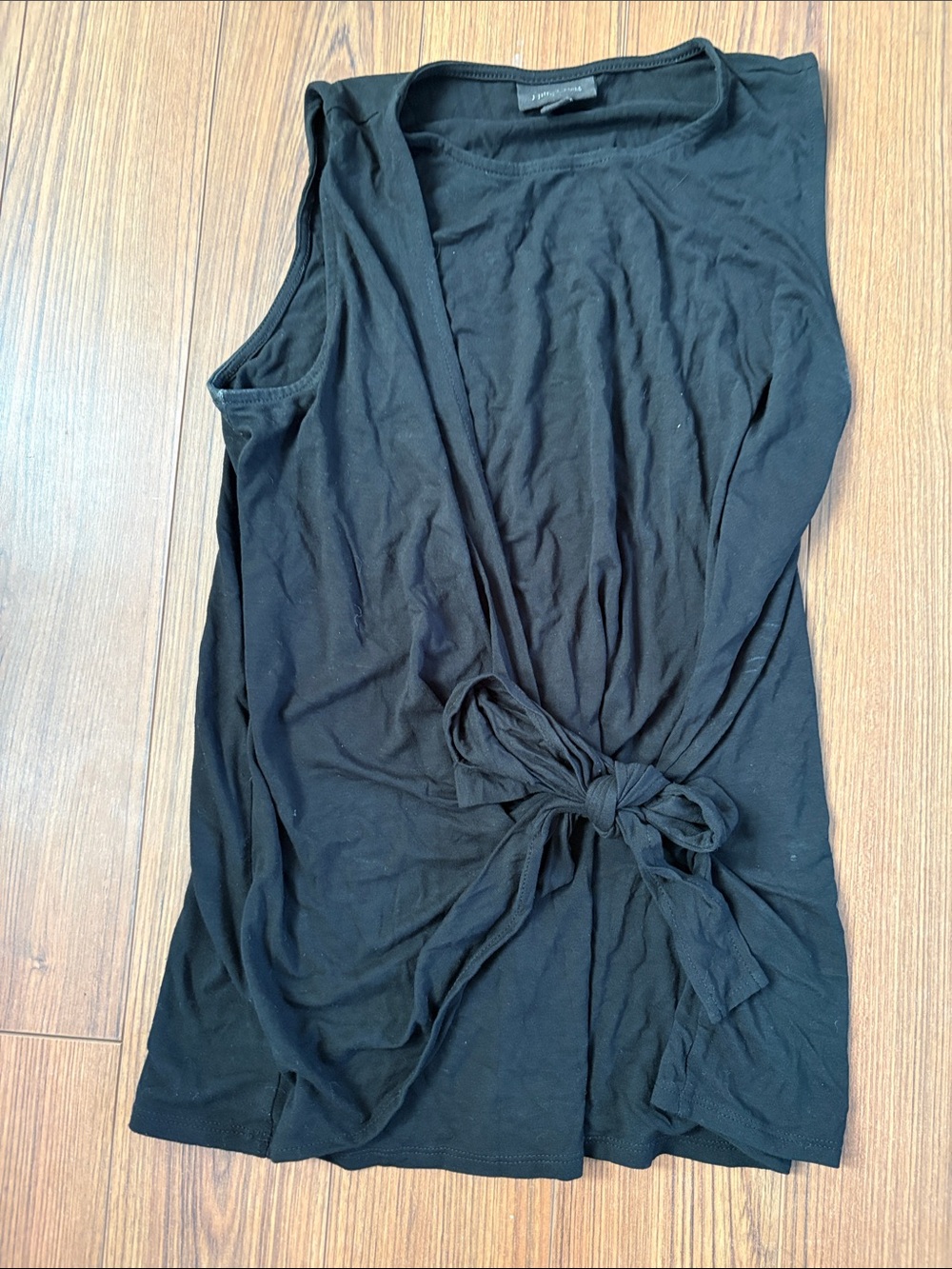 J. Jill Black Sleeveless Tank with Front Knot